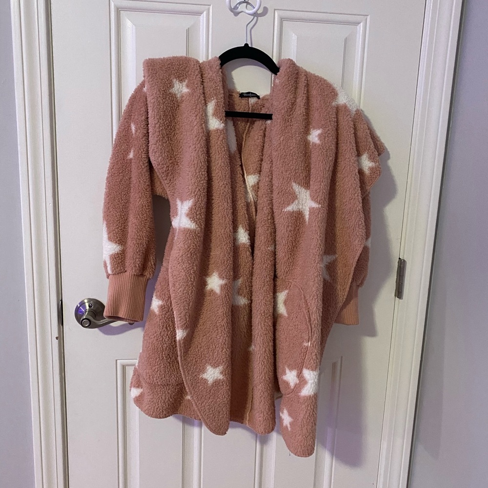 Cozy star pull over!